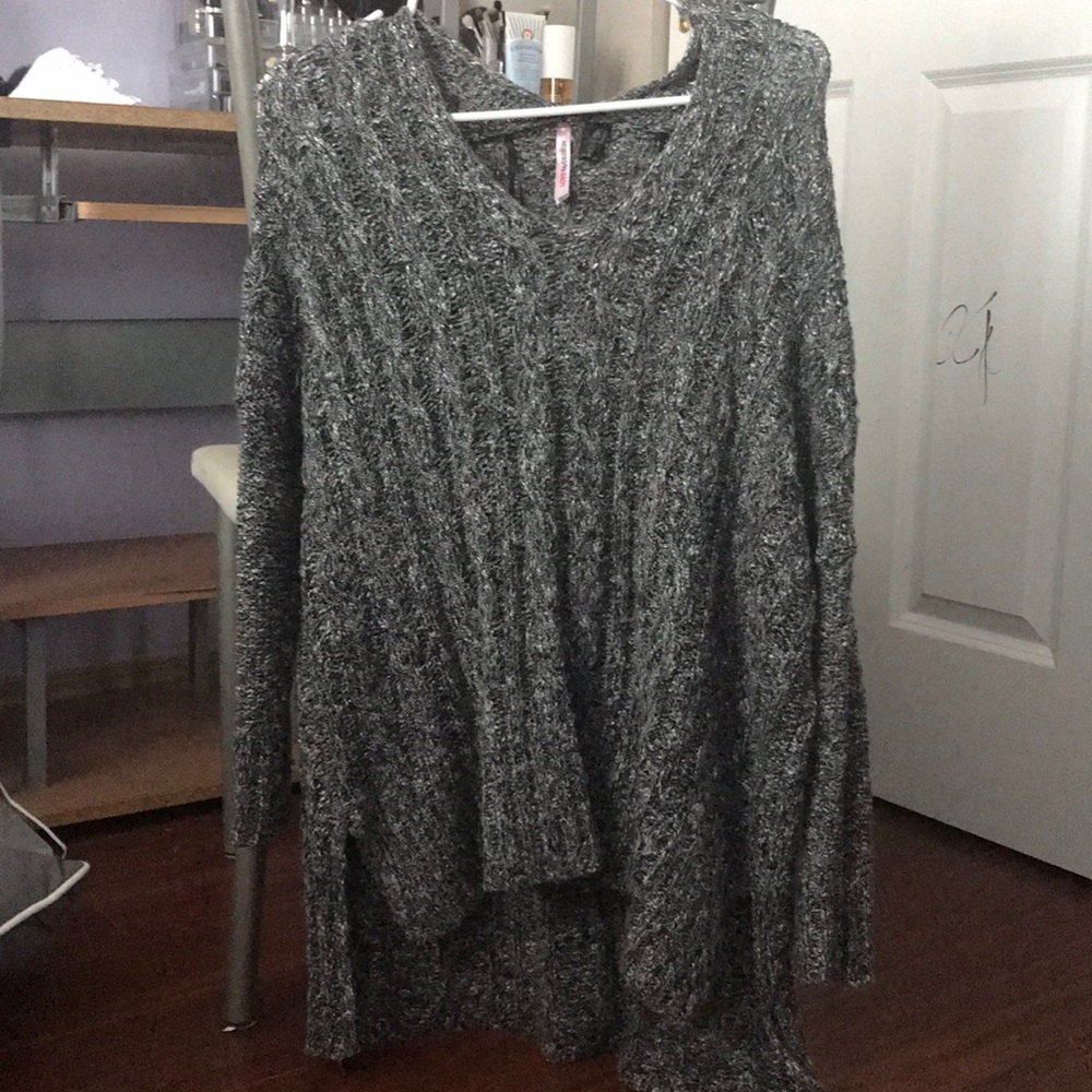 High low knit sweater